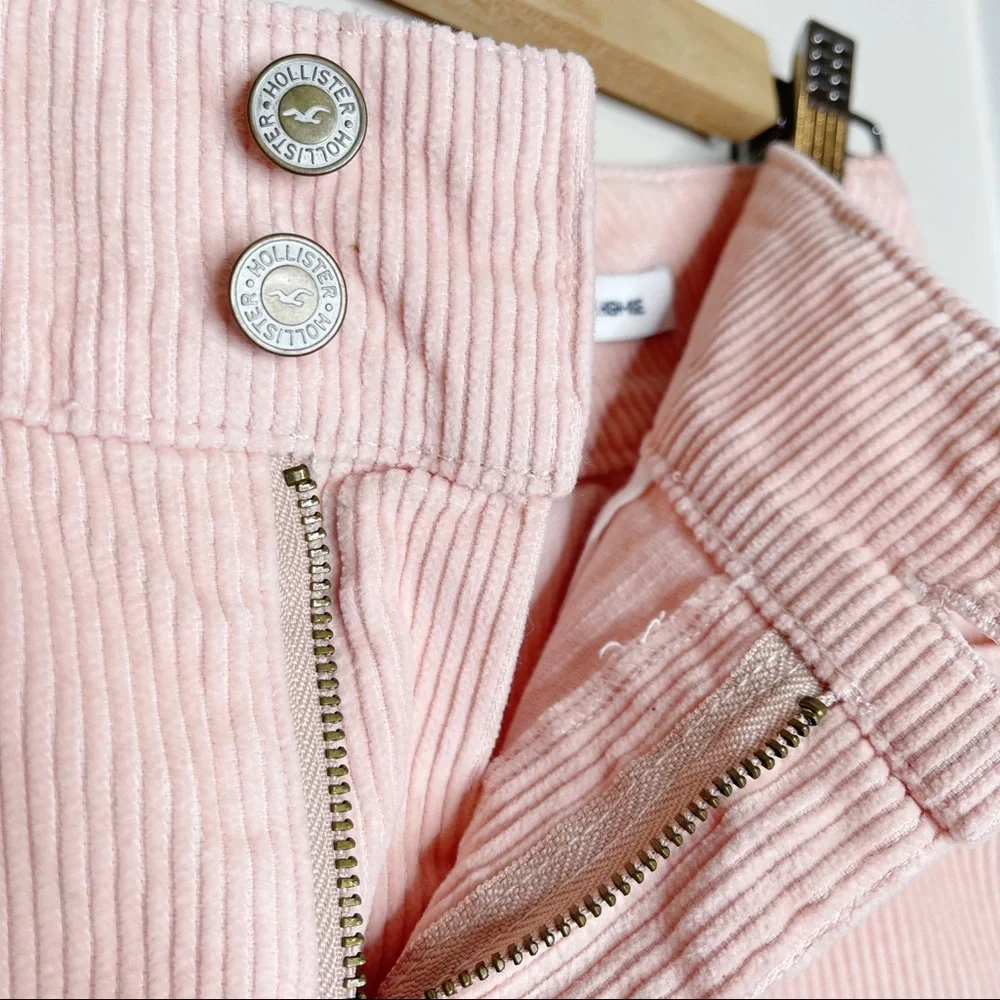 Hollister Ultra High Rise Corduroy Mini Skirt - Picture 4 of 8